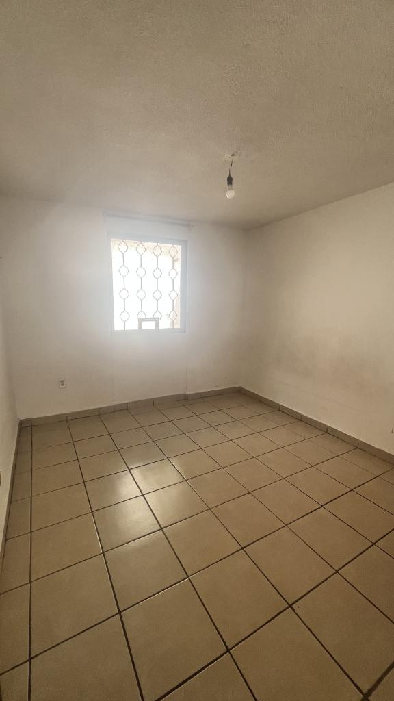 RENTA DEPARTAMENTO DE 3 RECÁMARAS 